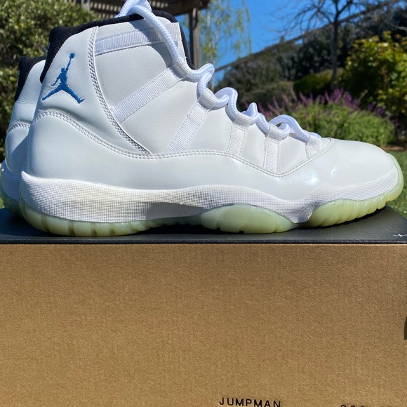 Jordan 11 Legend Blue - Picture 3 of 10